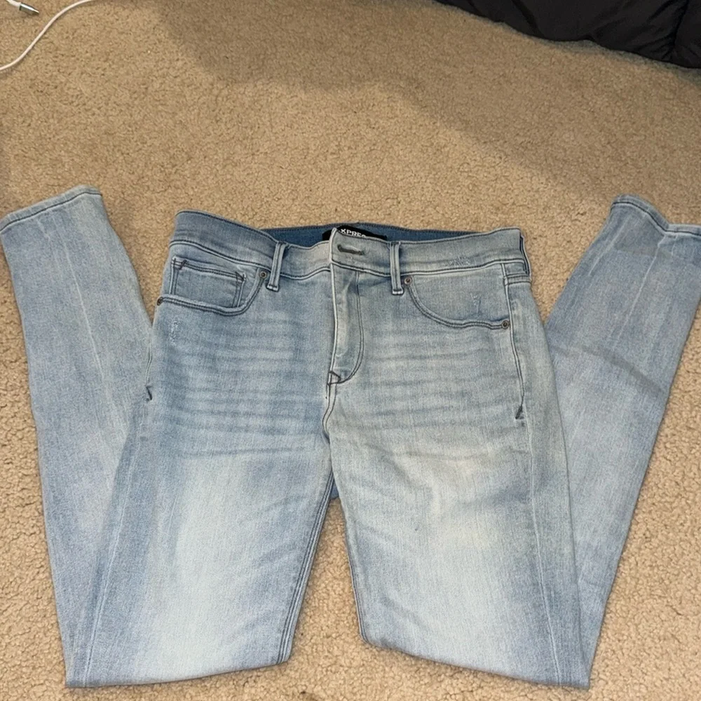 EXPRESS Mid Rise Jeans - Picture 1 of 4